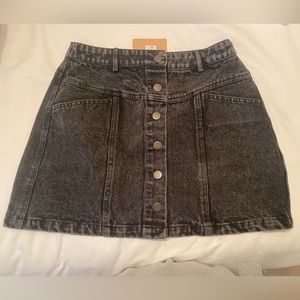 BLACK JEAN SKIRT NEVER WORN